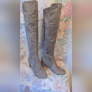 Liz Claiborne Faun Colored Over The Knee Women's Boots, Size 8 1/2 W